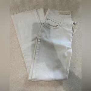 Pilcro High Rise Bootcut cropped frayed hem size 26. Fits more like a 25.